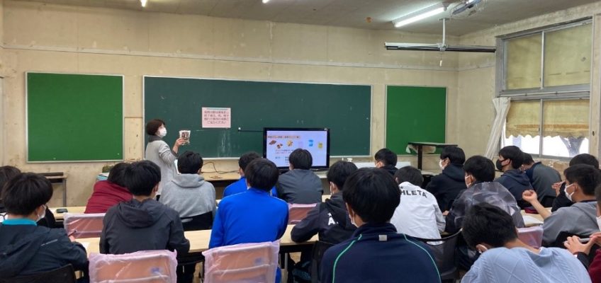 ウェイトアップを目的とする栄養セミナーの実施